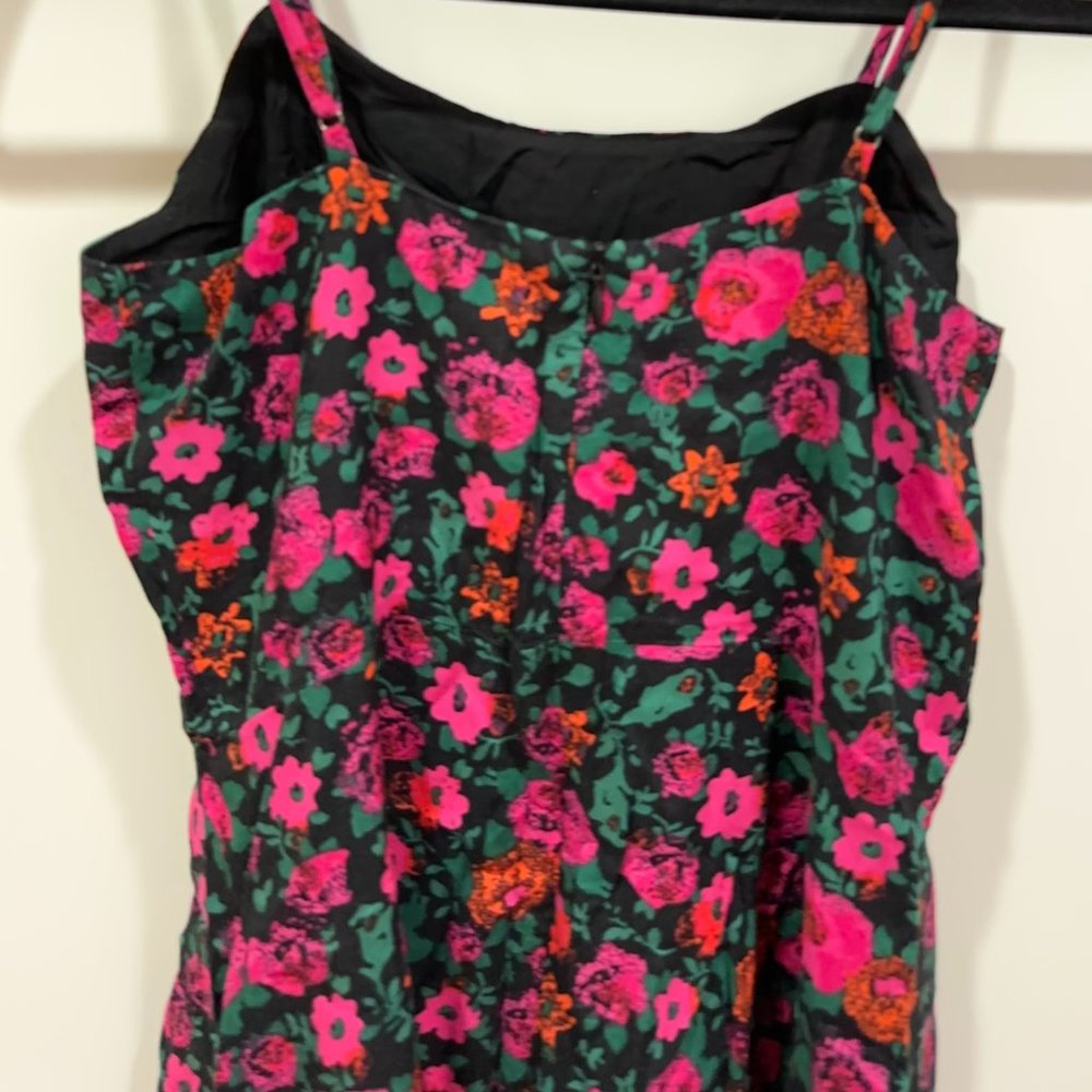 Romper Jumpsuit - Picture 2 of 7
